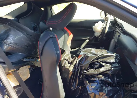 2014 Scion Fr-S из США, поврежденный, VIN JF1ZNAA10E9702060